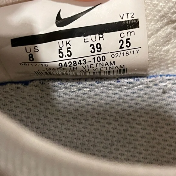 Nike Air VaporMax 2 White Pure Platinum 942843-100 Ladies Shoes - Women’s 8 - Picture 9 of 9